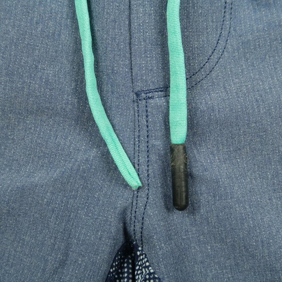 Lululemon T.H.E. Short 11" *Liner in Blue Camo Multi SIze Medium - Picture 6 of 8